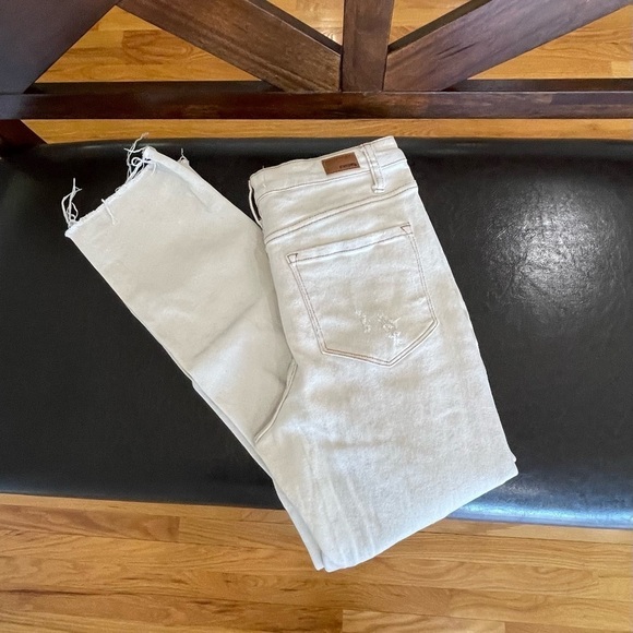 RSQ size 28 high rise straight leg distressed neutral color frayed hem - Picture 4 of 16